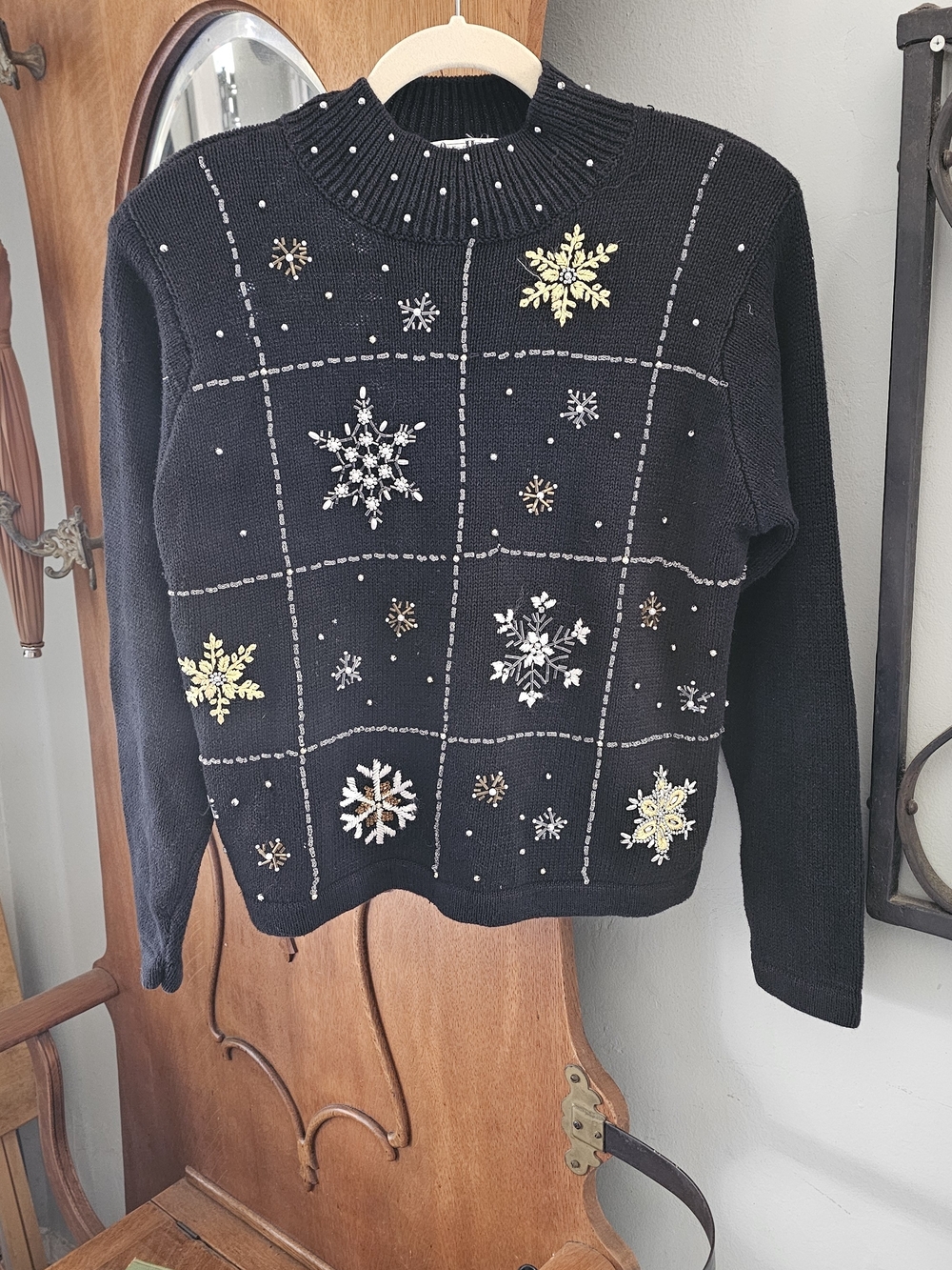 Vintage 90s OHI Black Beaded Snowflake Christmas Sweater Small